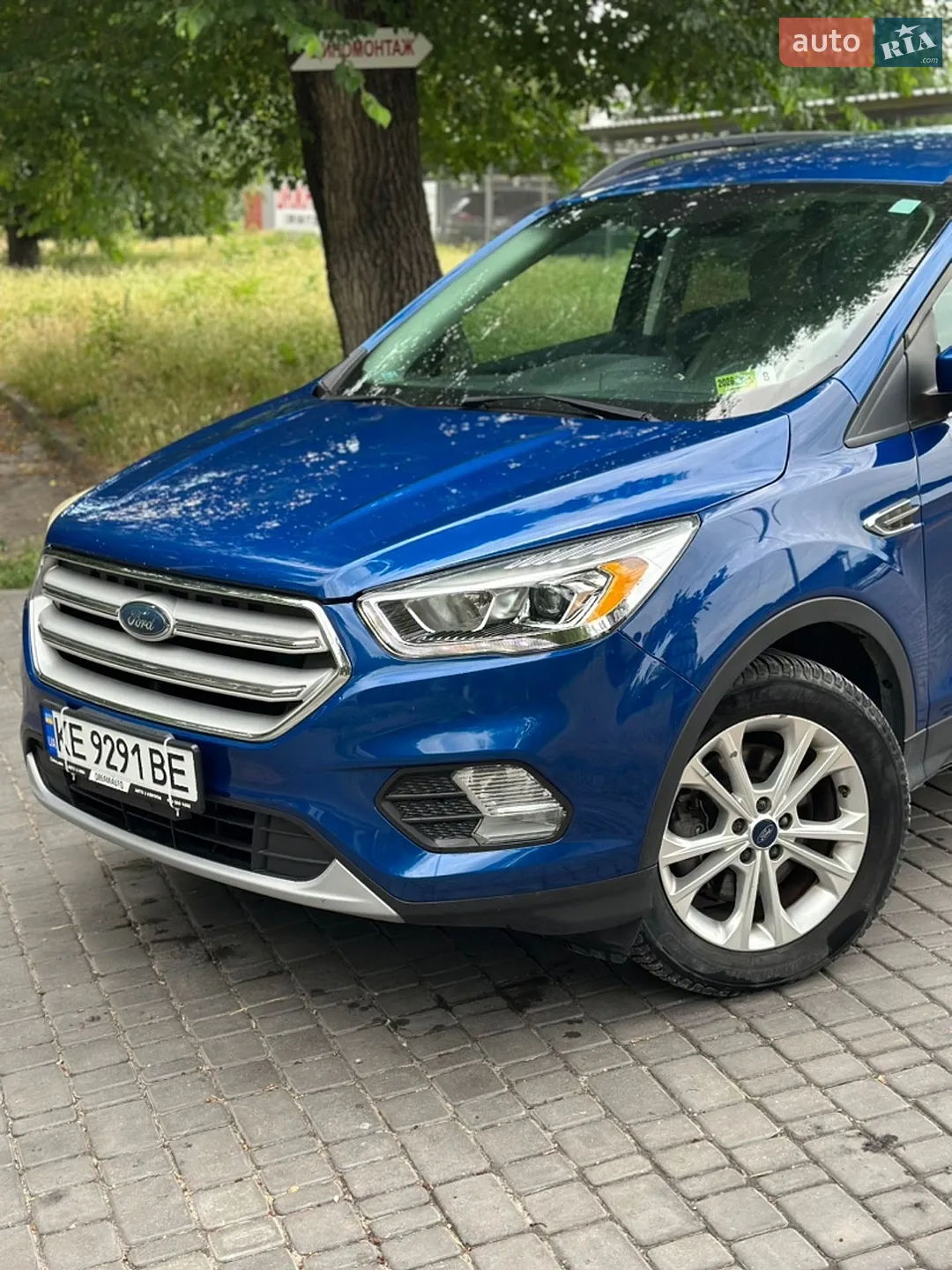 2017 Ford Escape - мініатюра 2