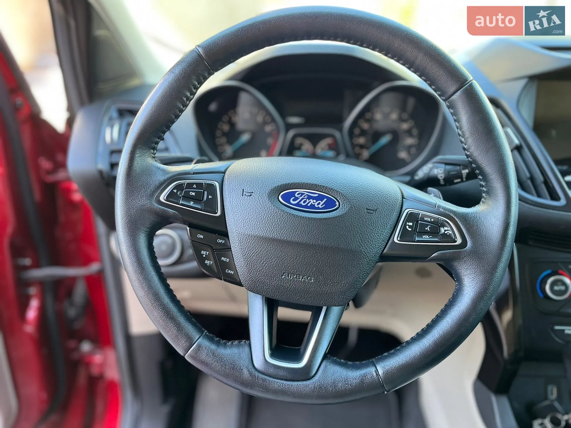 2017 Ford Escape - мініатюра 16
