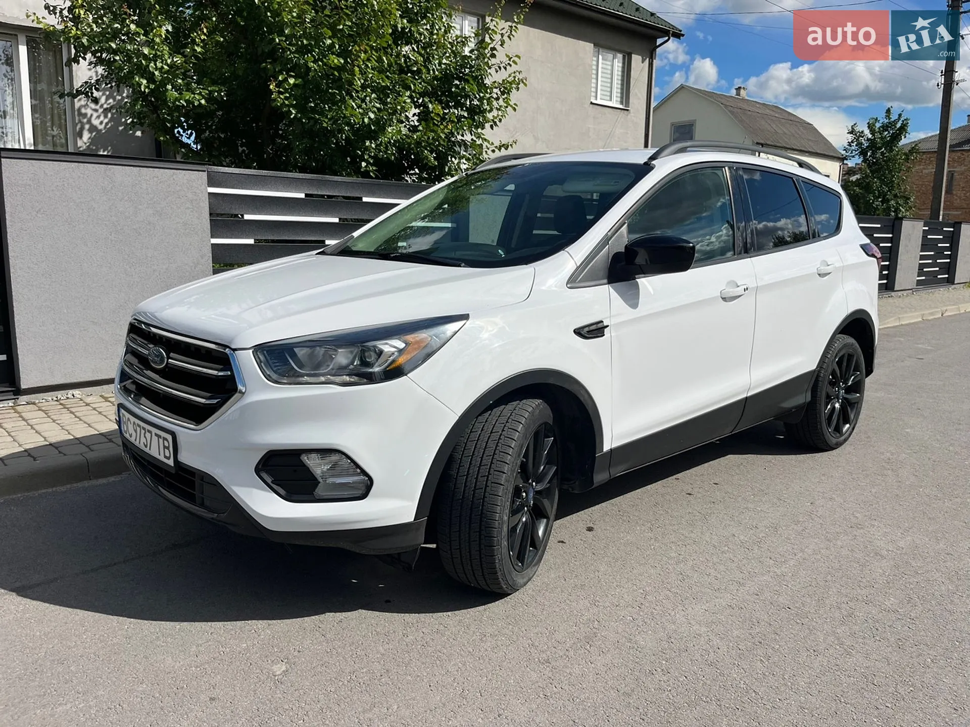 2019 Ford Escape - мініатюра 2