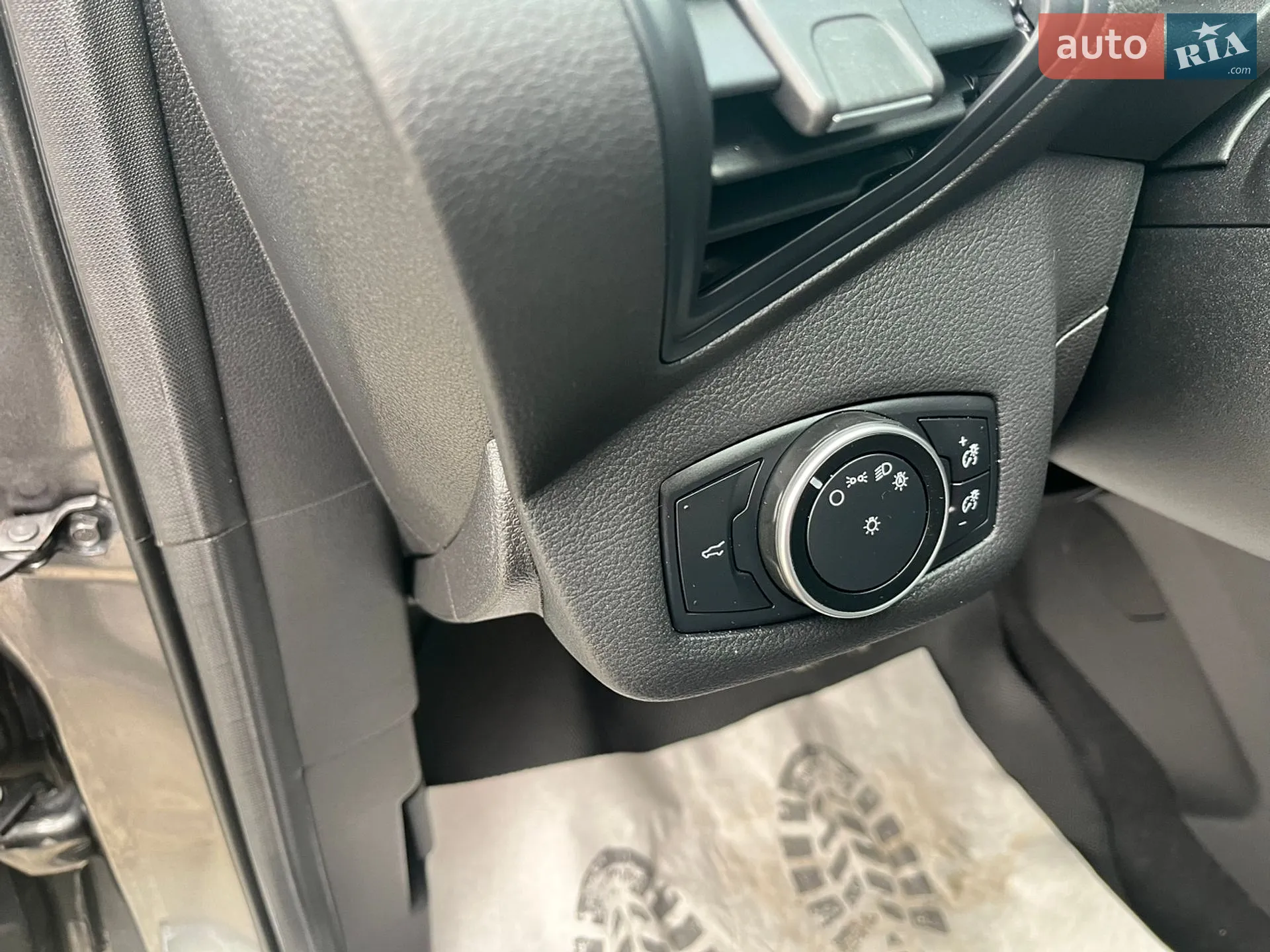 2017 Ford Escape - мініатюра 13