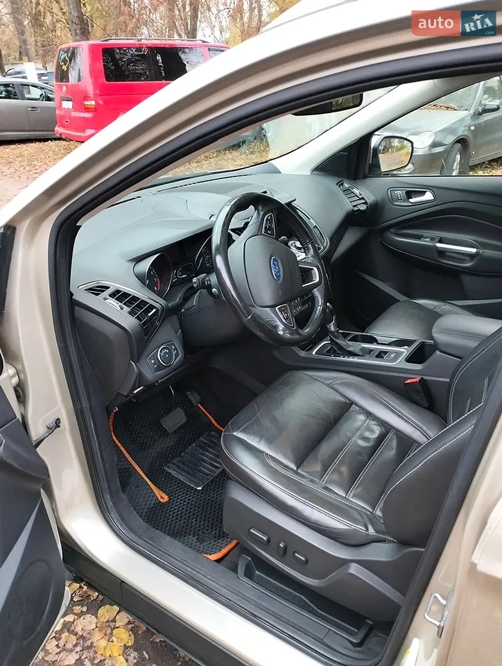 Ford Escape 2017 photo 3