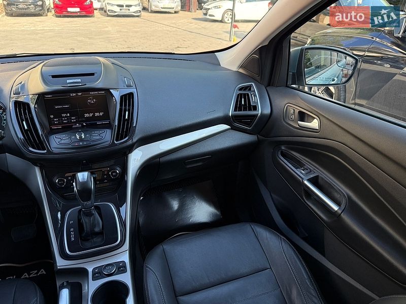 Внедорожник / Кроссовер Ford Escape 2012 в Одессе
