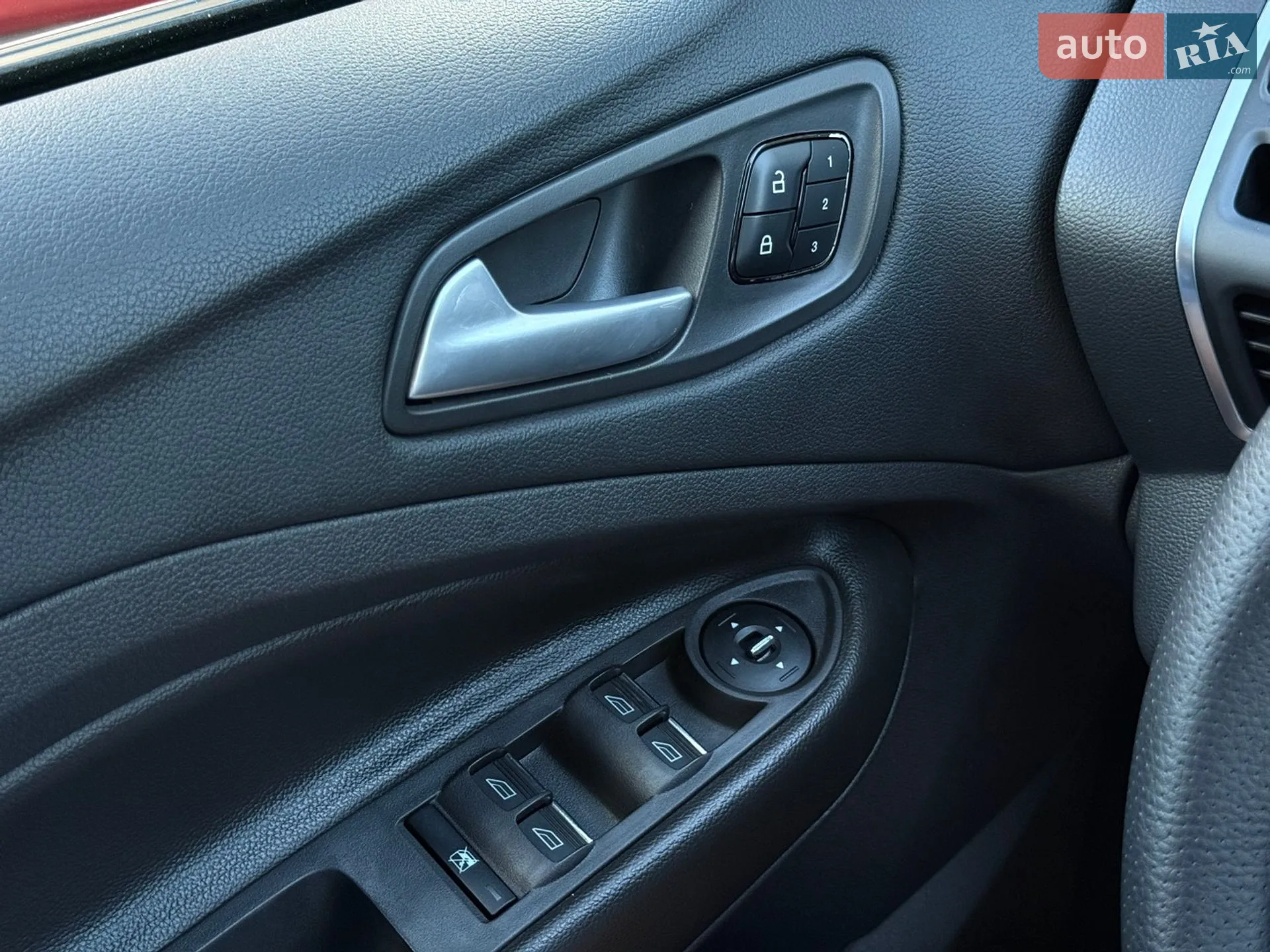 2012 Ford Escape - мініатюра 49