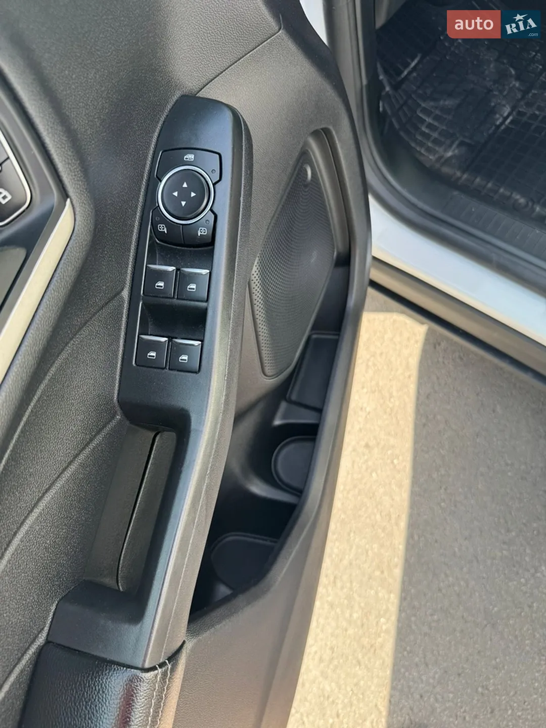 2022 Ford Escape - мініатюра 18