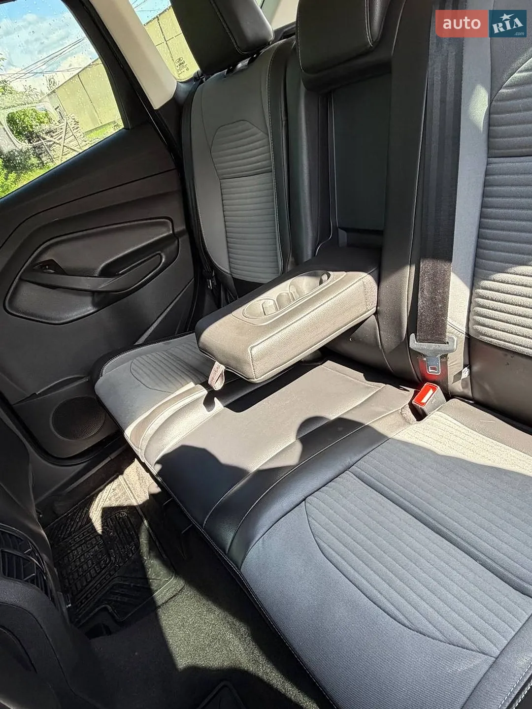2018 Ford Escape - мініатюра 8