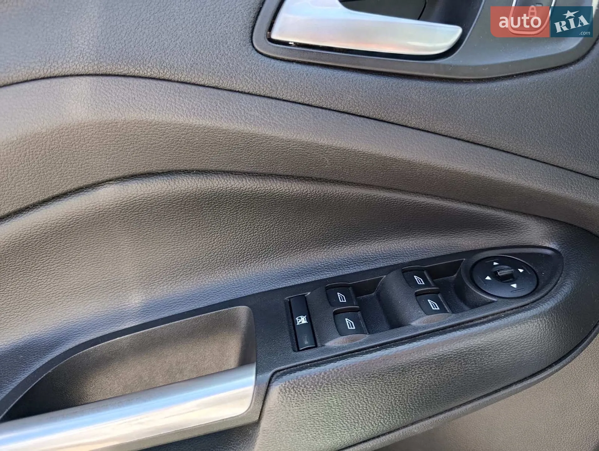2017 Ford Escape - мініатюра 12