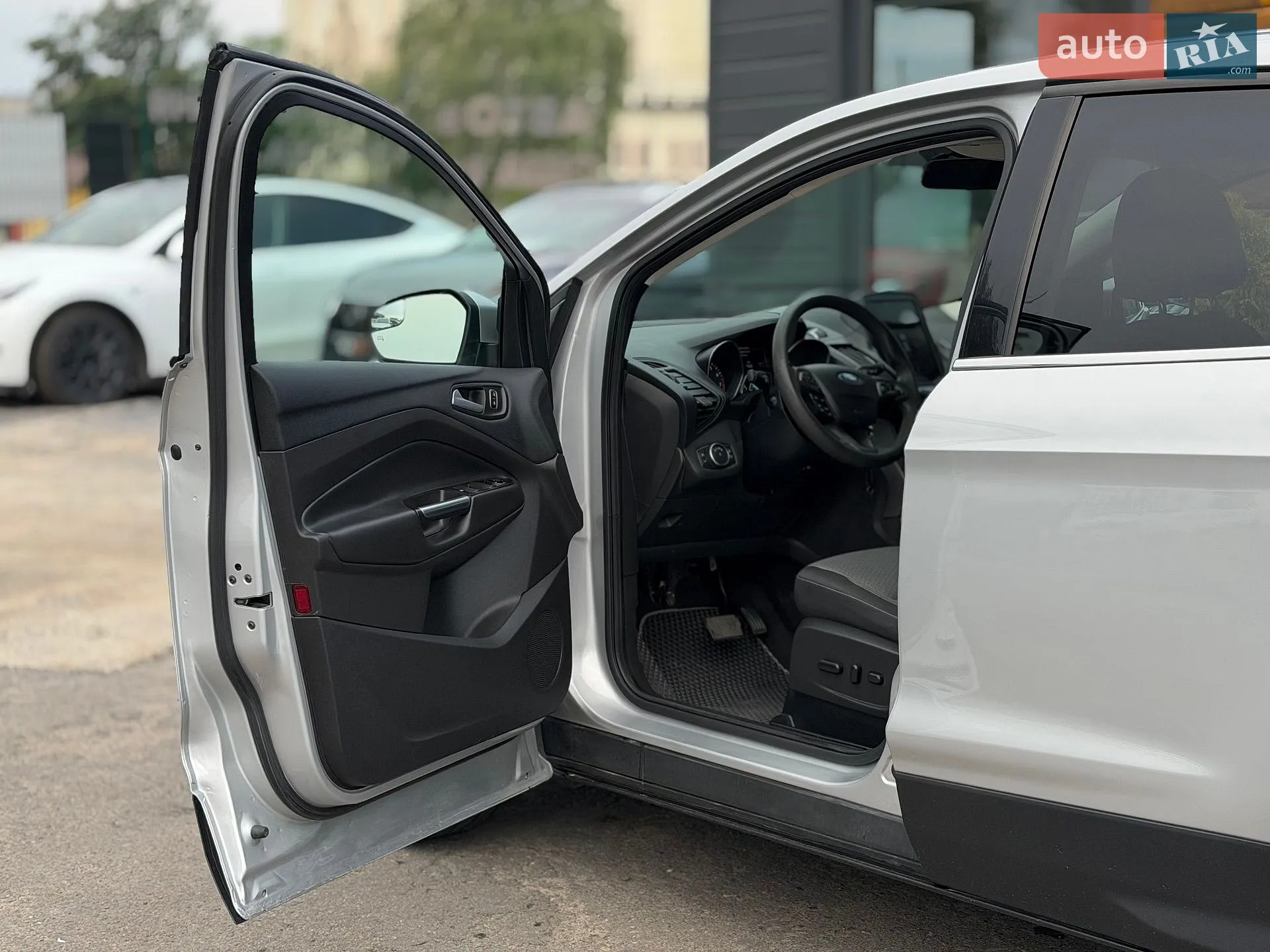 2017 Ford Escape - мініатюра 25