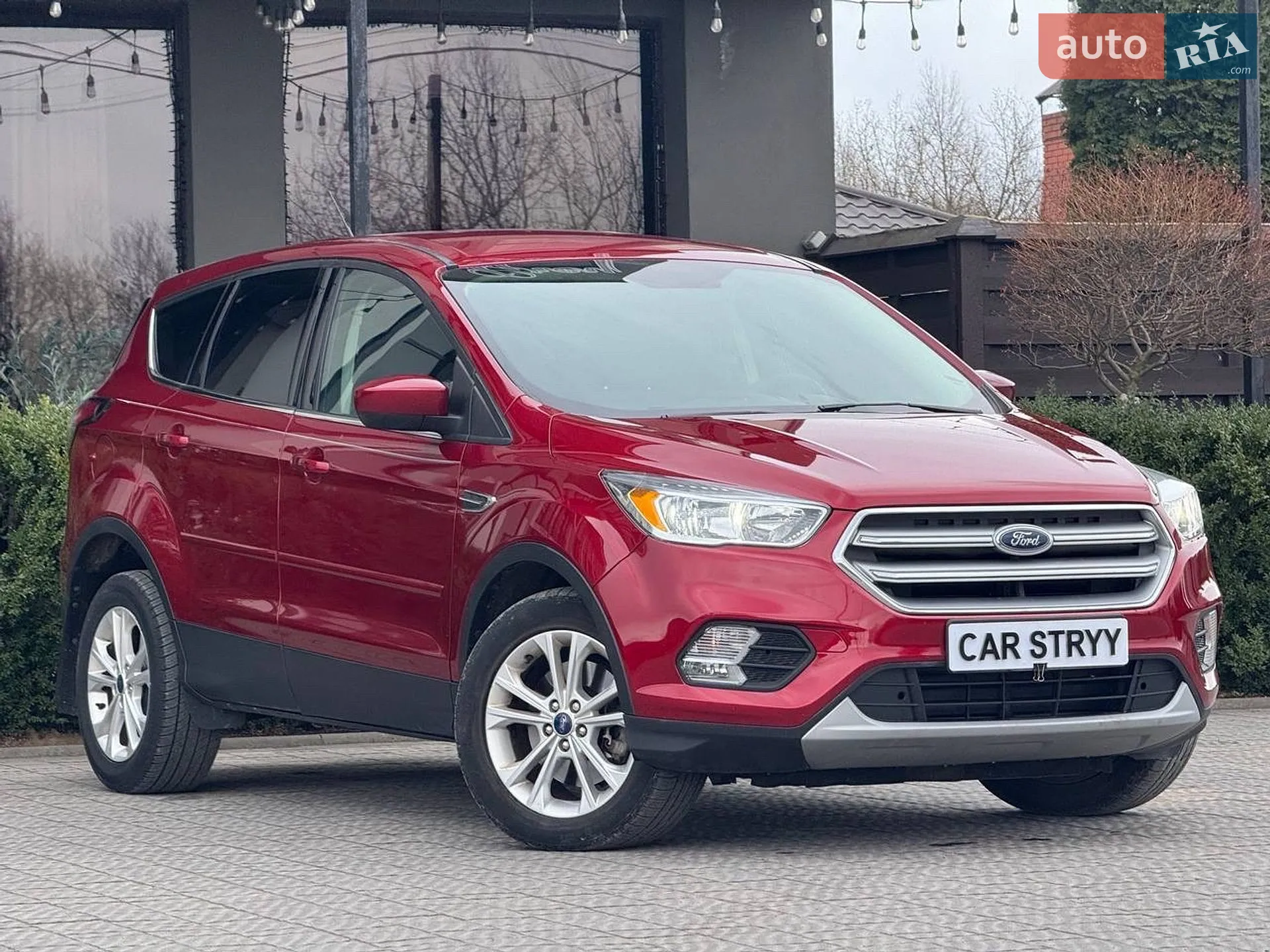 2016 Ford Escape - мініатюра 2