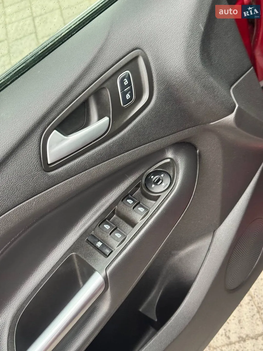 2016 Ford Escape - мініатюра 26