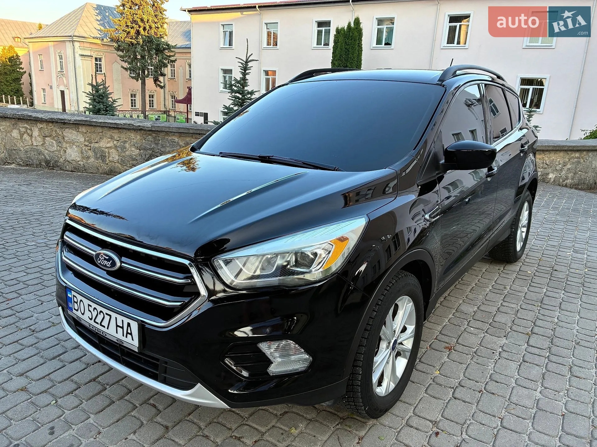 2017 Ford Escape - мініатюра 2