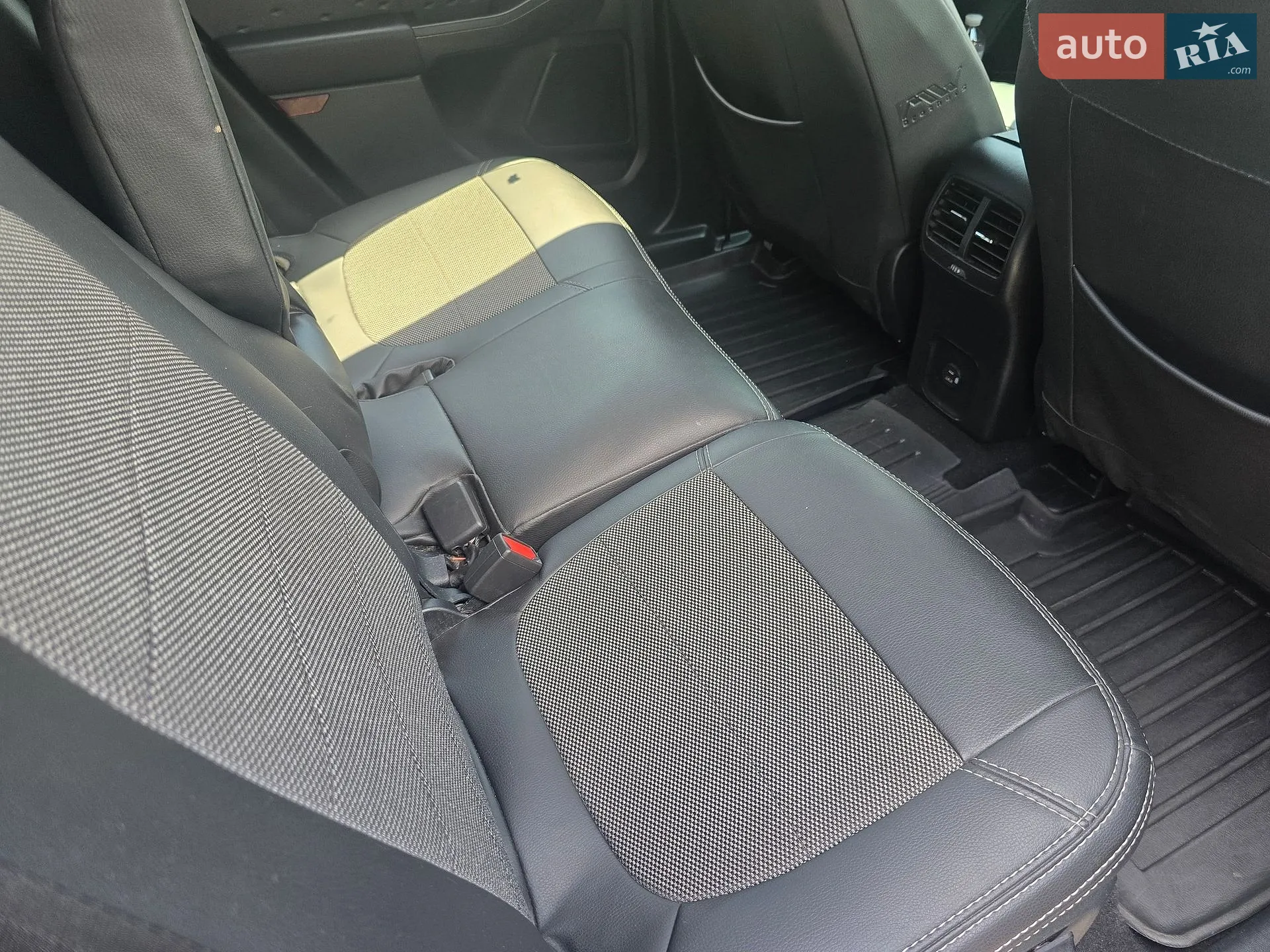 2020 Ford Escape - мініатюра 13