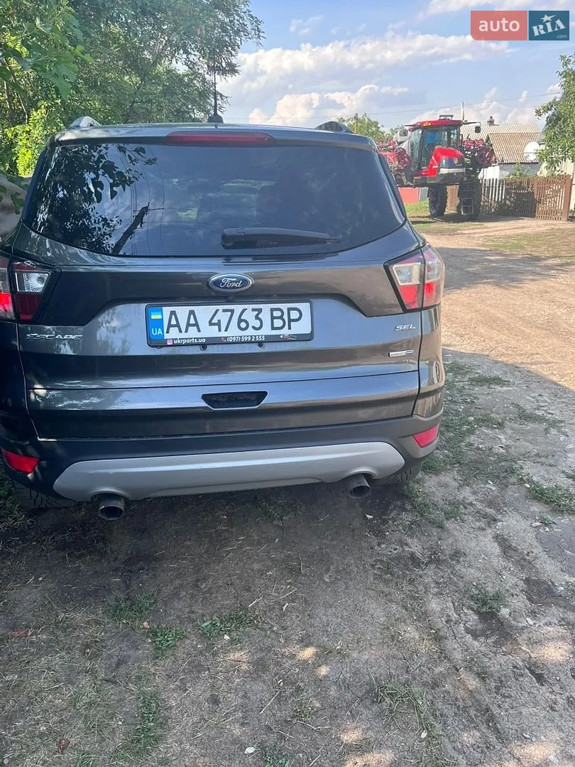 2018 Ford Escape - фото 1