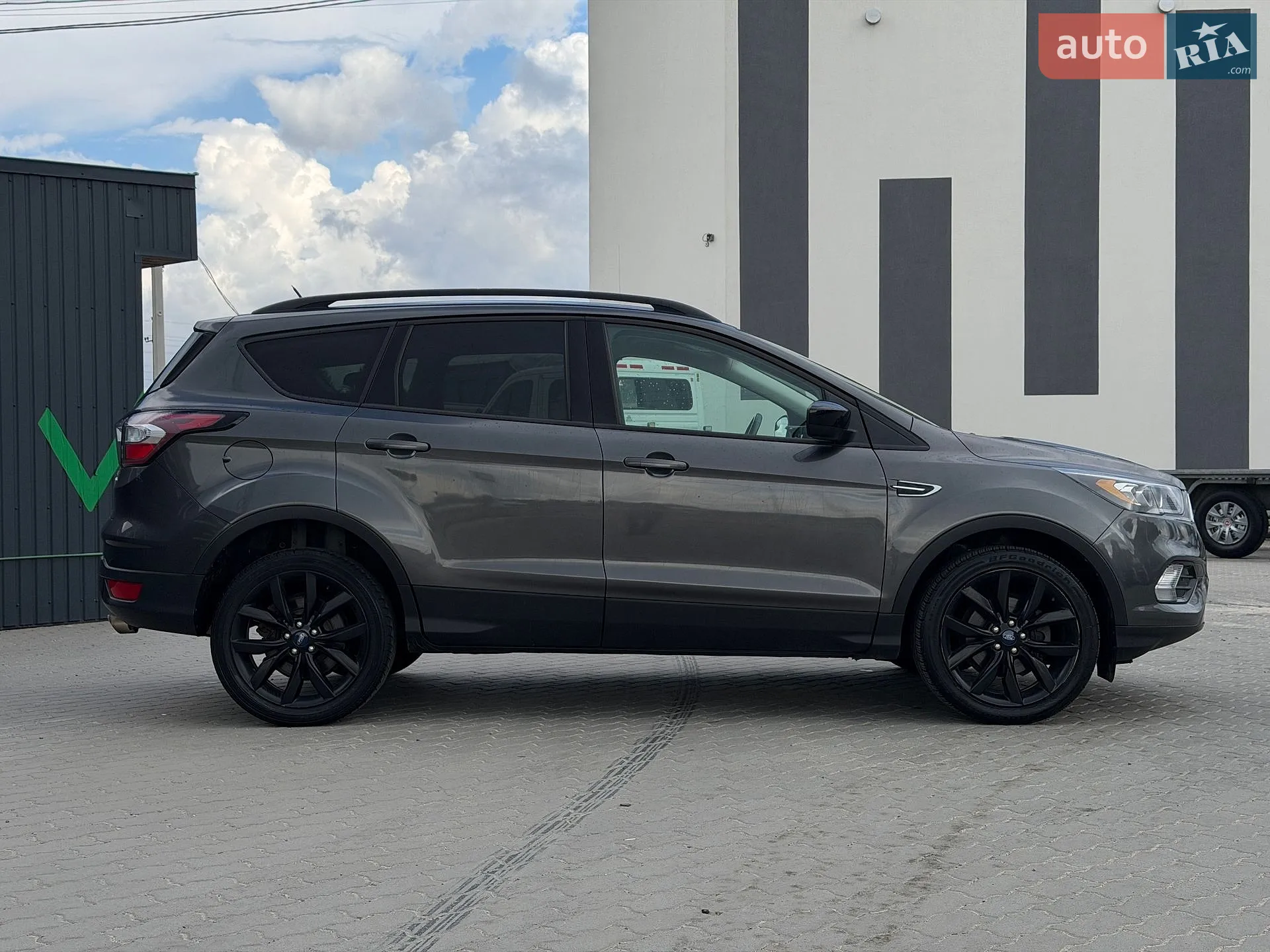2018 Ford Escape - мініатюра 16