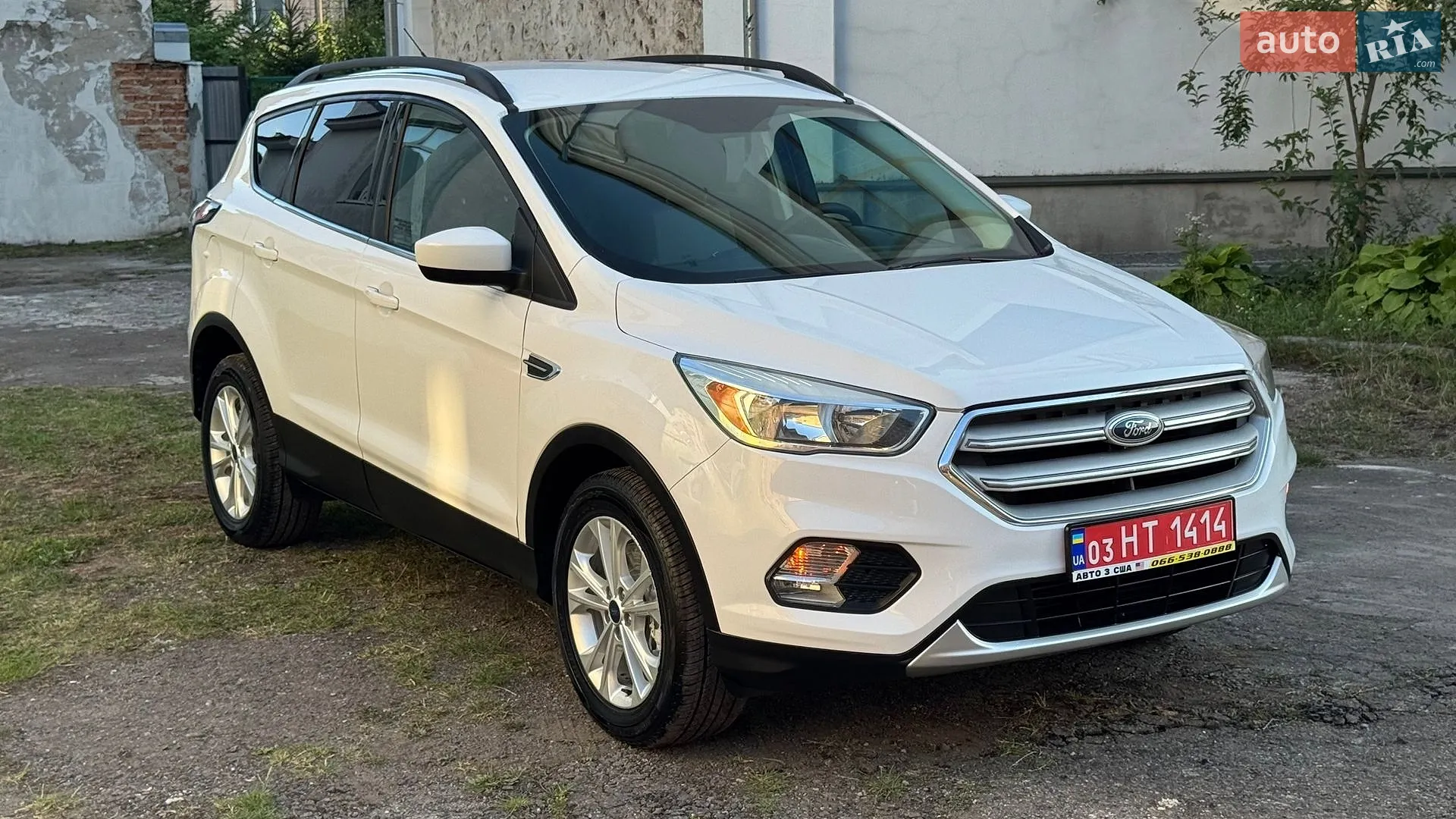 2017 Ford Escape - мініатюра 3