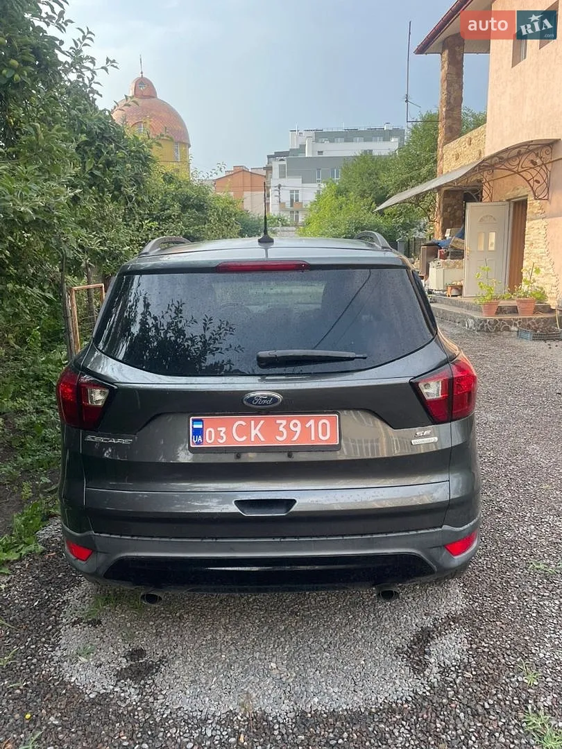 2019 Ford Escape - мініатюра 2
