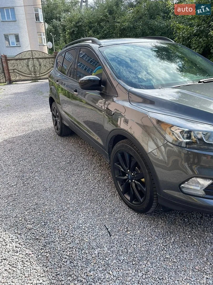 2019 Ford Escape - мініатюра 3
