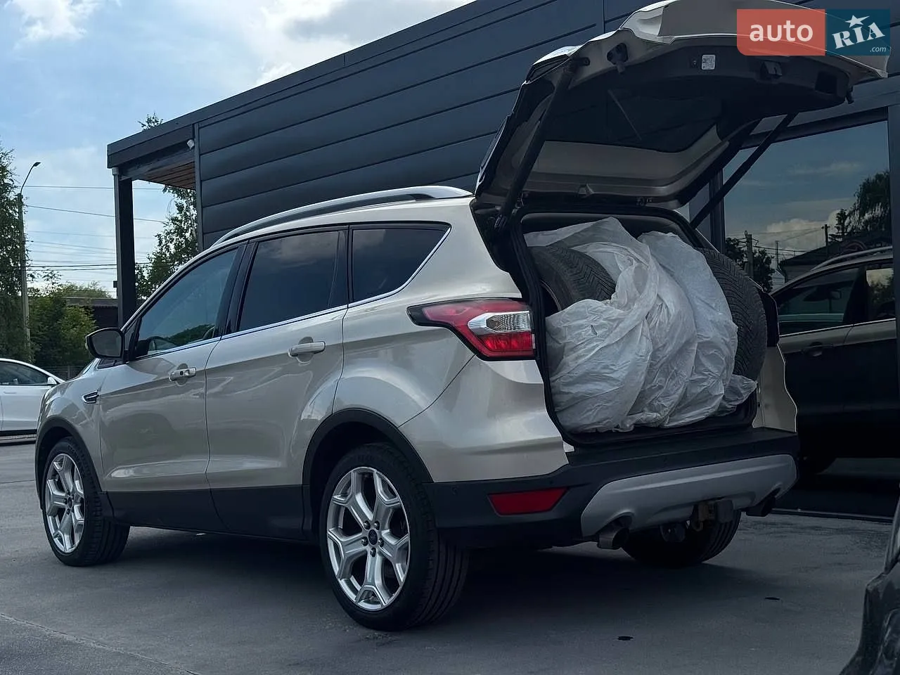 2016 Ford Escape - мініатюра 25