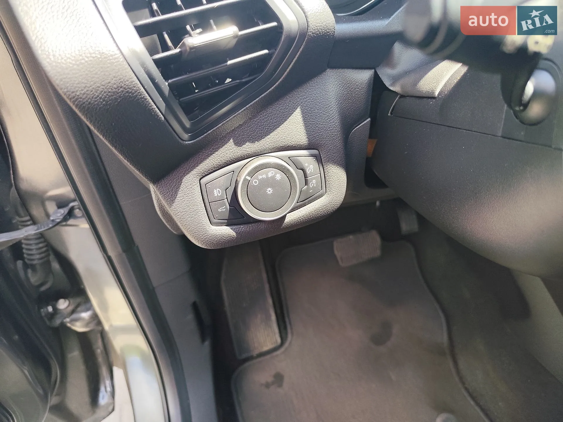 2019 Ford Escape - мініатюра 24