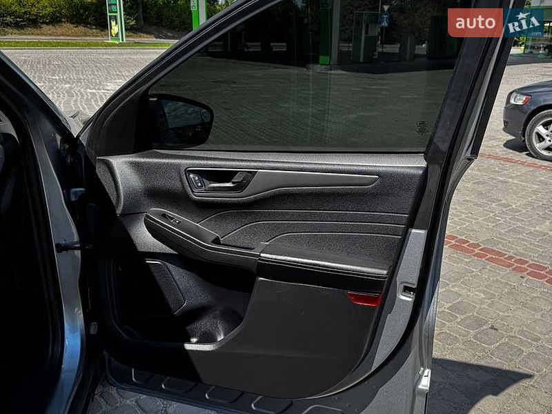 Позашляховик / Кросовер Ford Escape 2023 в Золочеві фото 13 Позашляховик / Кросовер Ford Escape 2023 в Золочеві