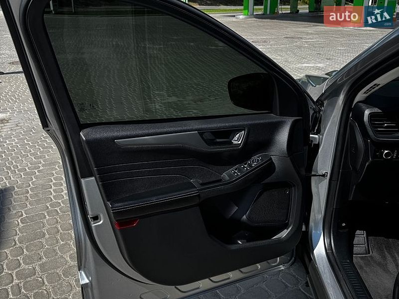 Позашляховик / Кросовер Ford Escape 2023 в Золочеві фото 11 Позашляховик / Кросовер Ford Escape 2023 в Золочеві