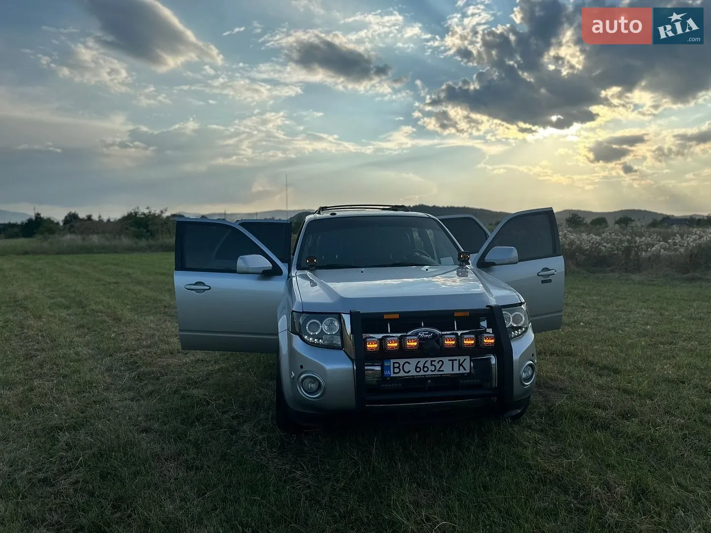 2010 Ford Escape - мініатюра 17