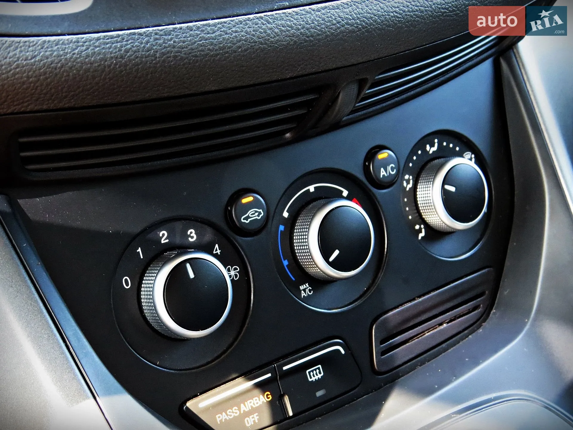 2014 Ford Escape - мініатюра 13