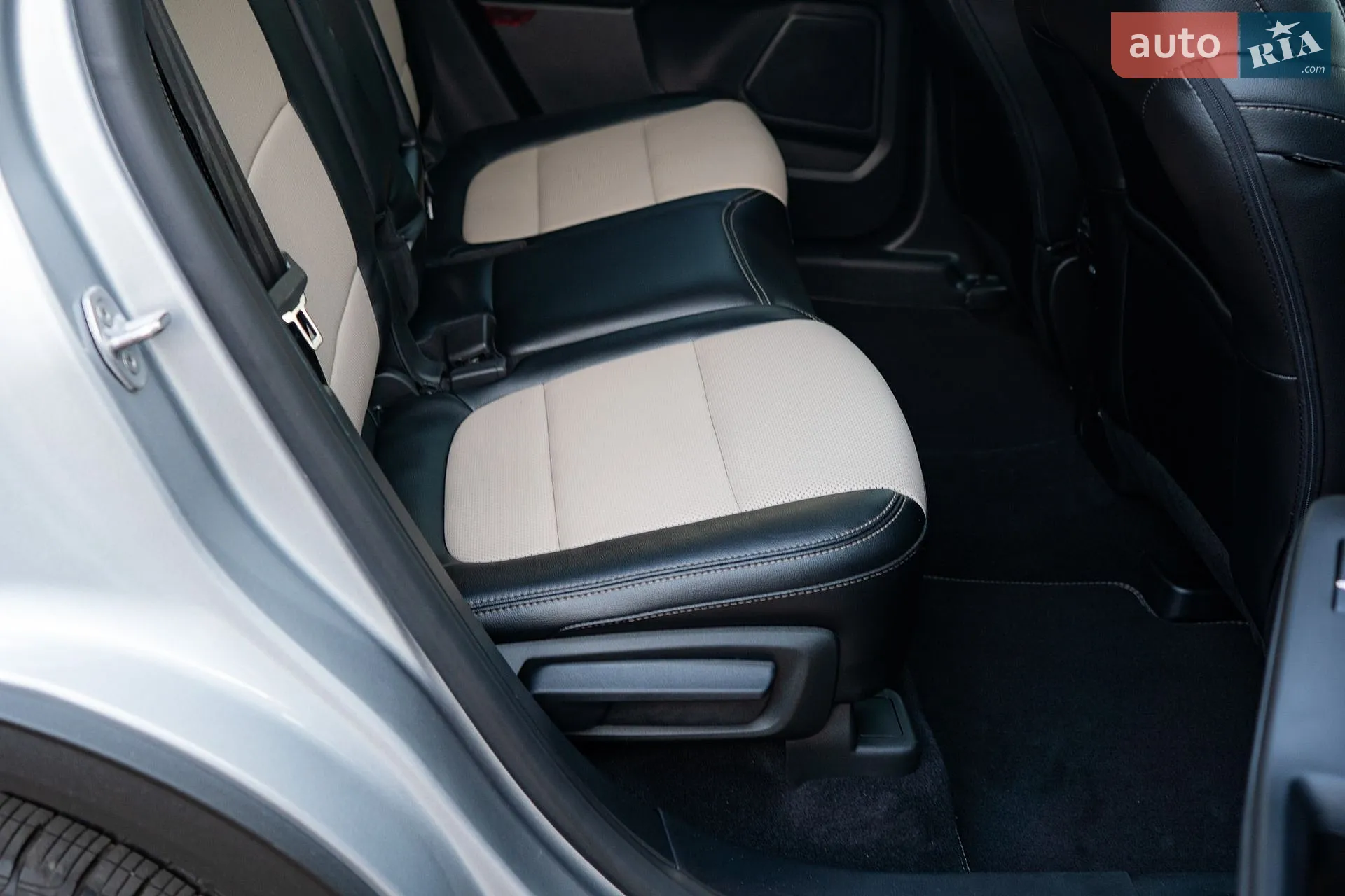 2022 Ford Escape - мініатюра 41