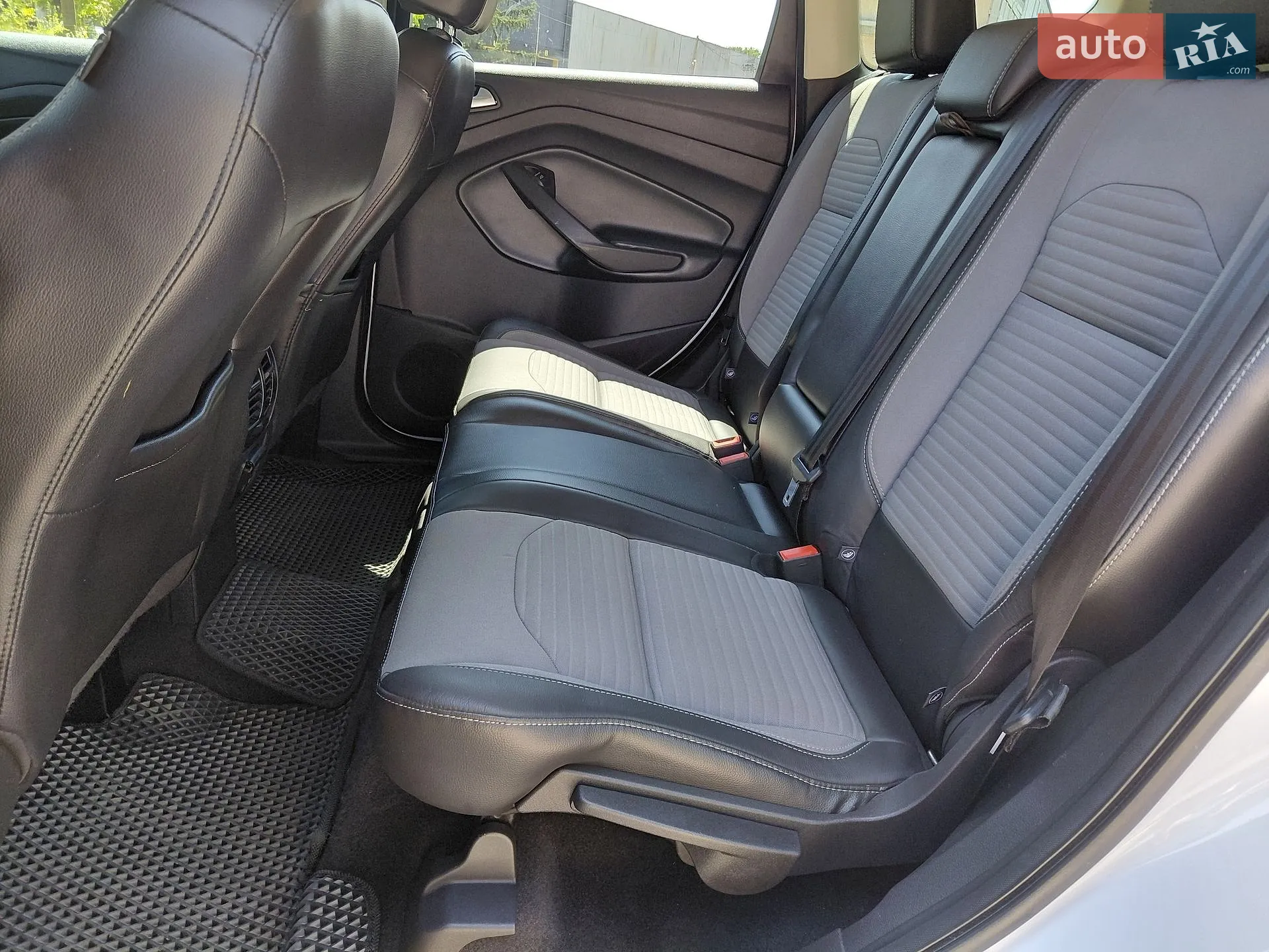 2017 Ford Escape - мініатюра 19