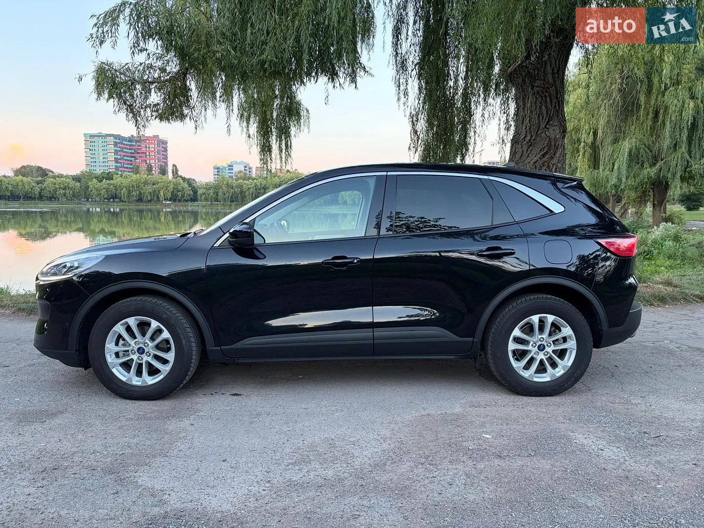 2020 Ford Escape - мініатюра 3