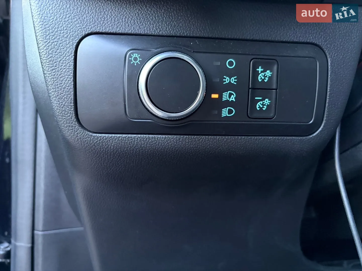 2020 Ford Escape - мініатюра 21