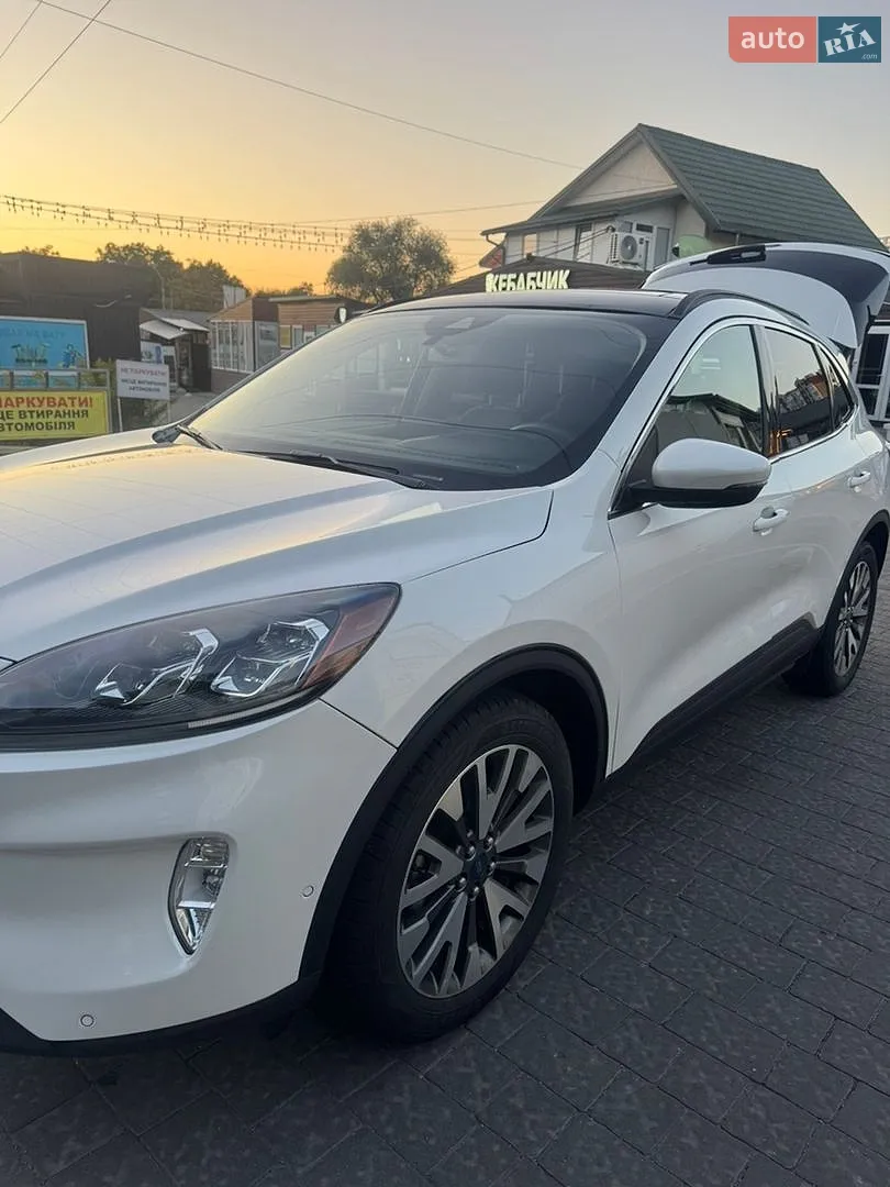 2020 Ford Escape - мініатюра 2