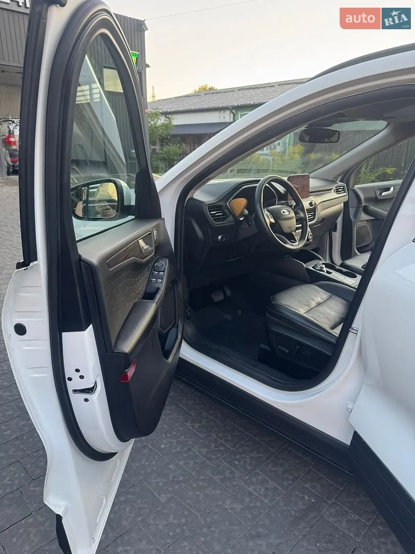 2020 Ford Escape - мініатюра 6