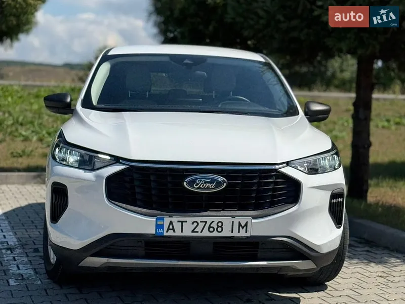 Ford Escape 2024