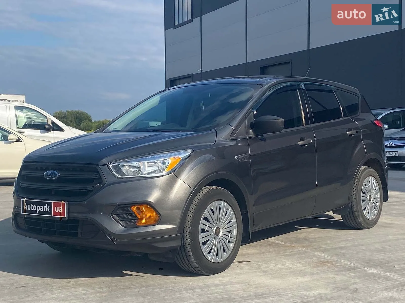 2017 Ford Escape - фото 1
