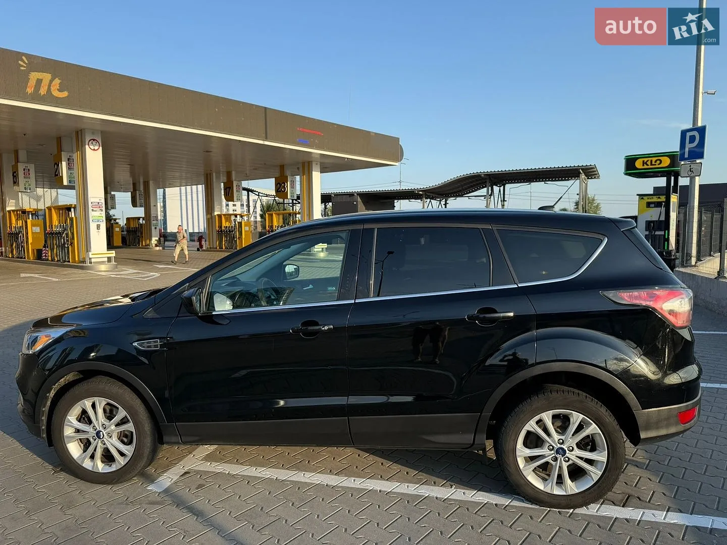 2016 Ford Escape - мініатюра 3