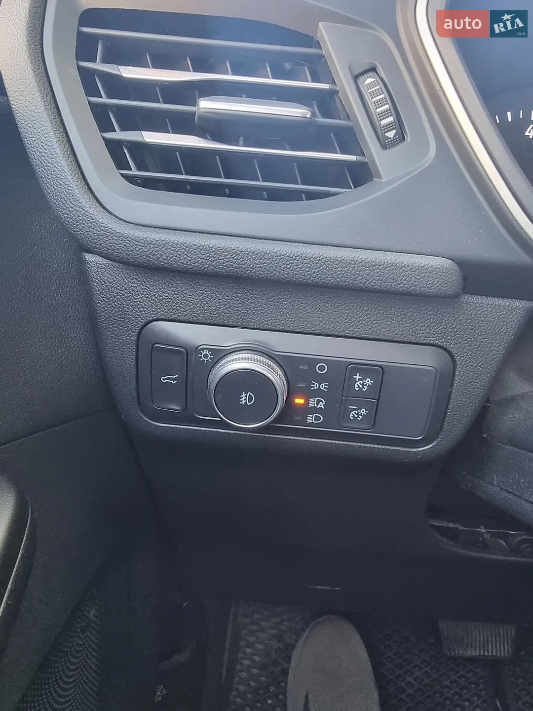 2019 Ford Escape - мініатюра 12