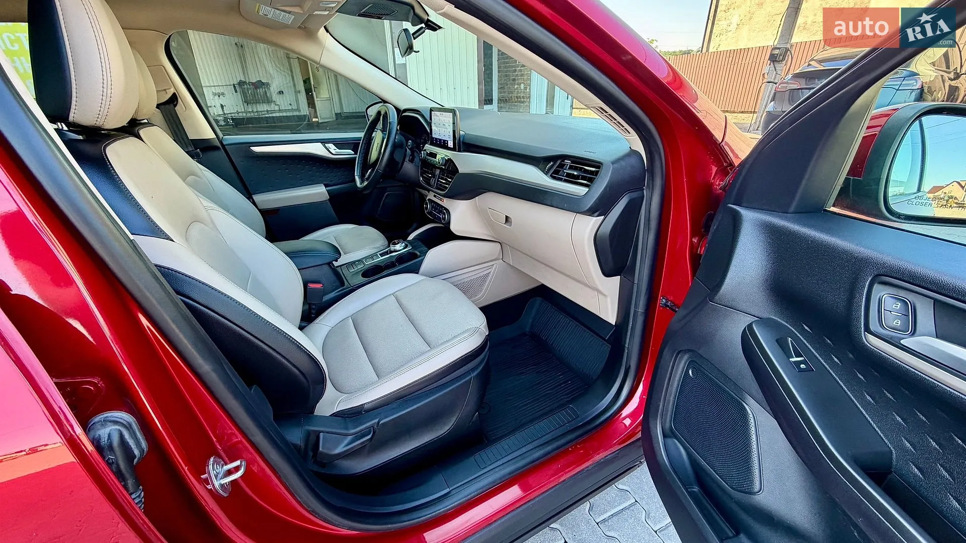 2020 Ford Escape - мініатюра 16