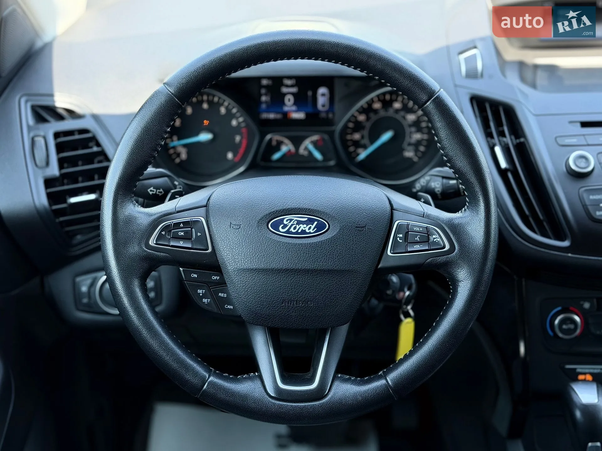 2017 Ford Escape - мініатюра 28