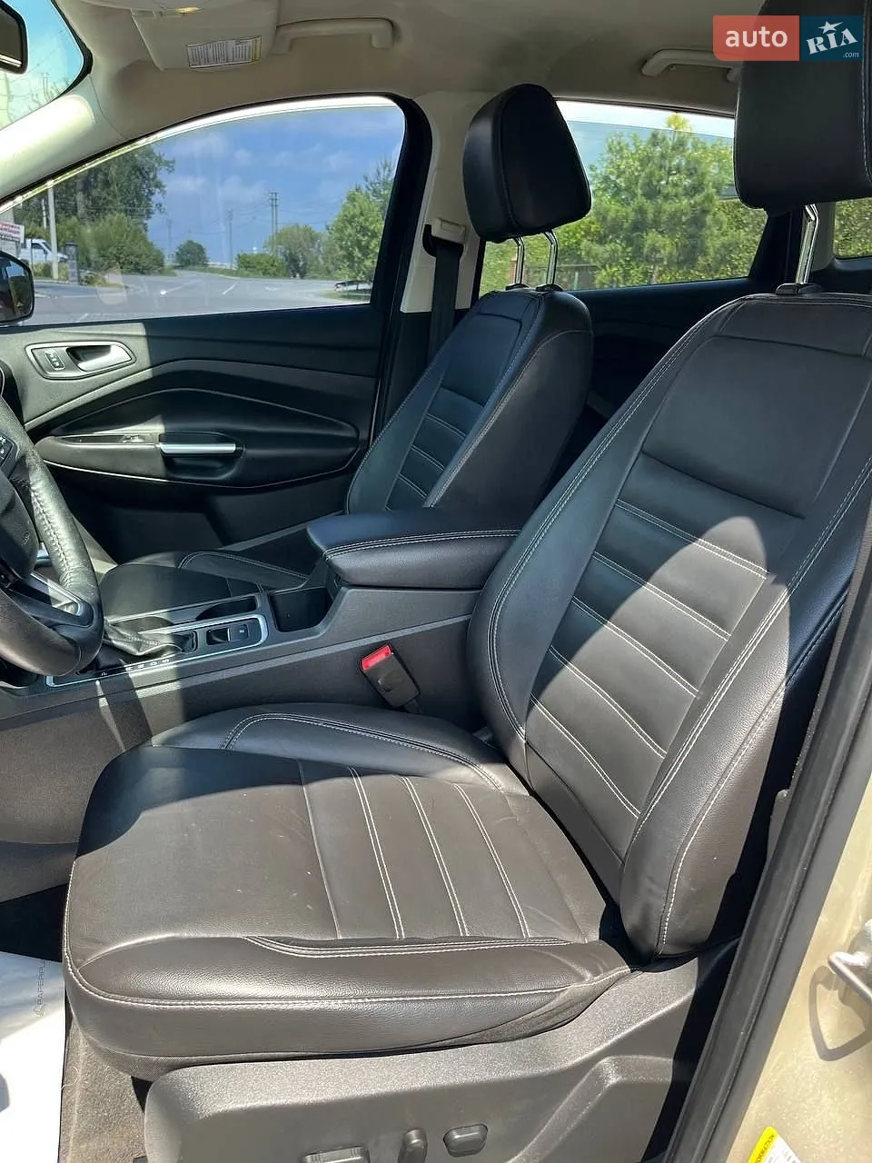 2017 Ford Escape - мініатюра 16