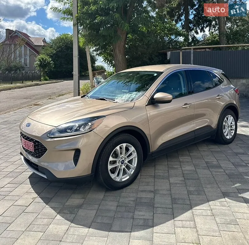 2021 Ford Escape - фото 1