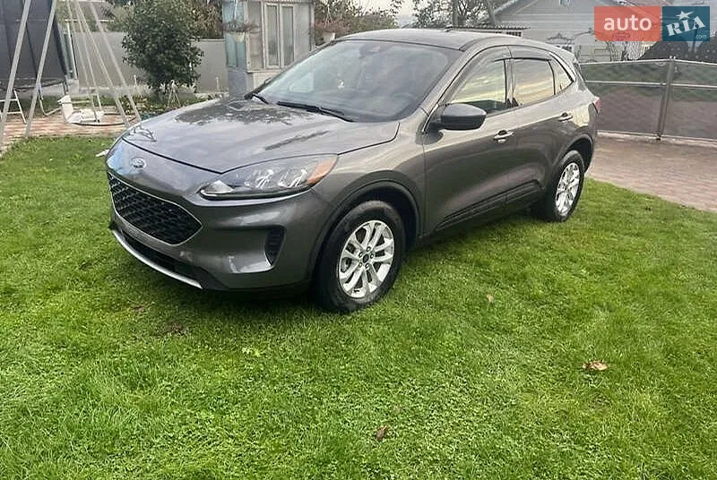 2021 Ford Escape - фото 1