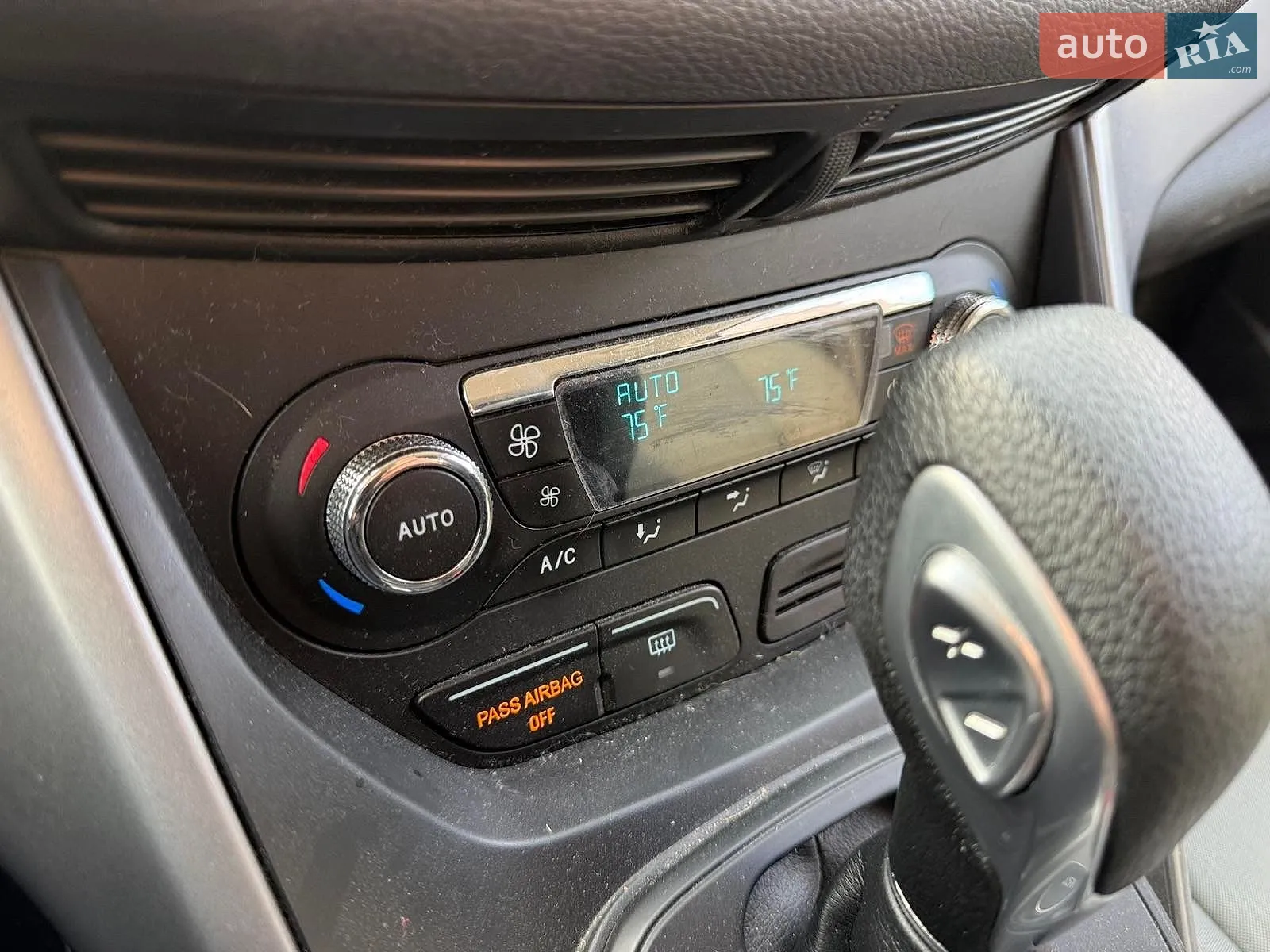 2016 Ford Escape - мініатюра 29