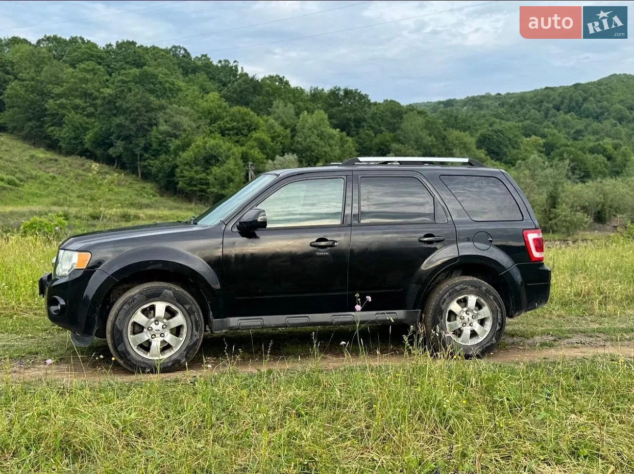 2011 Ford Escape - мініатюра 2