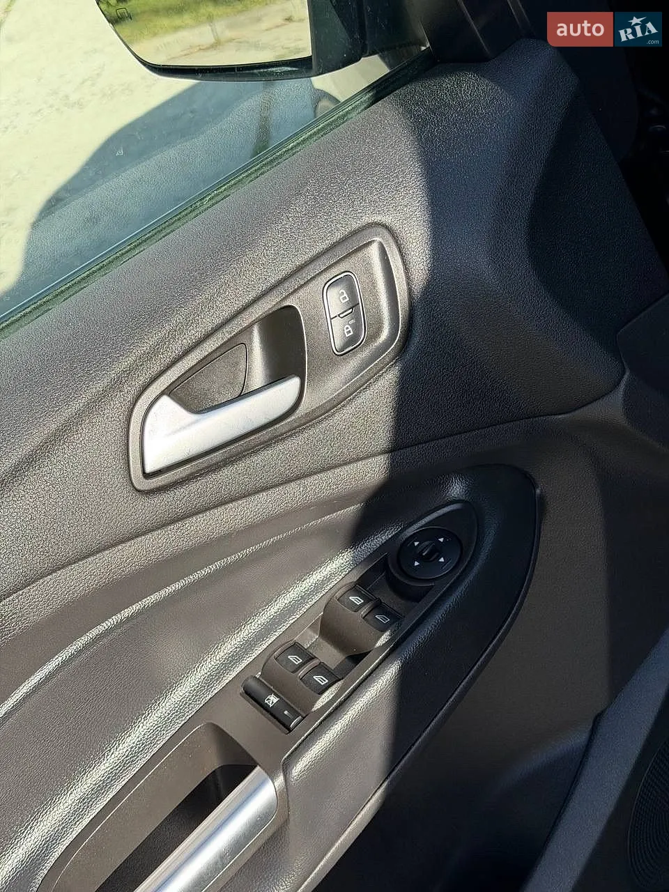 2019 Ford Escape - мініатюра 29
