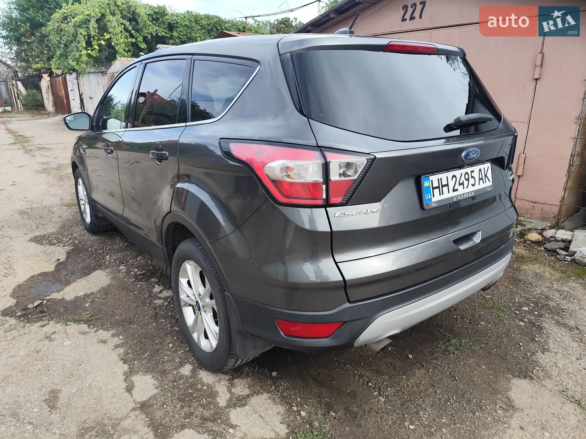 2017 Ford Escape - мініатюра 3