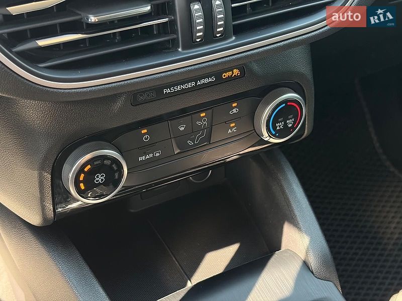 Позашляховик / Кросовер Ford Escape 2021 в Львові