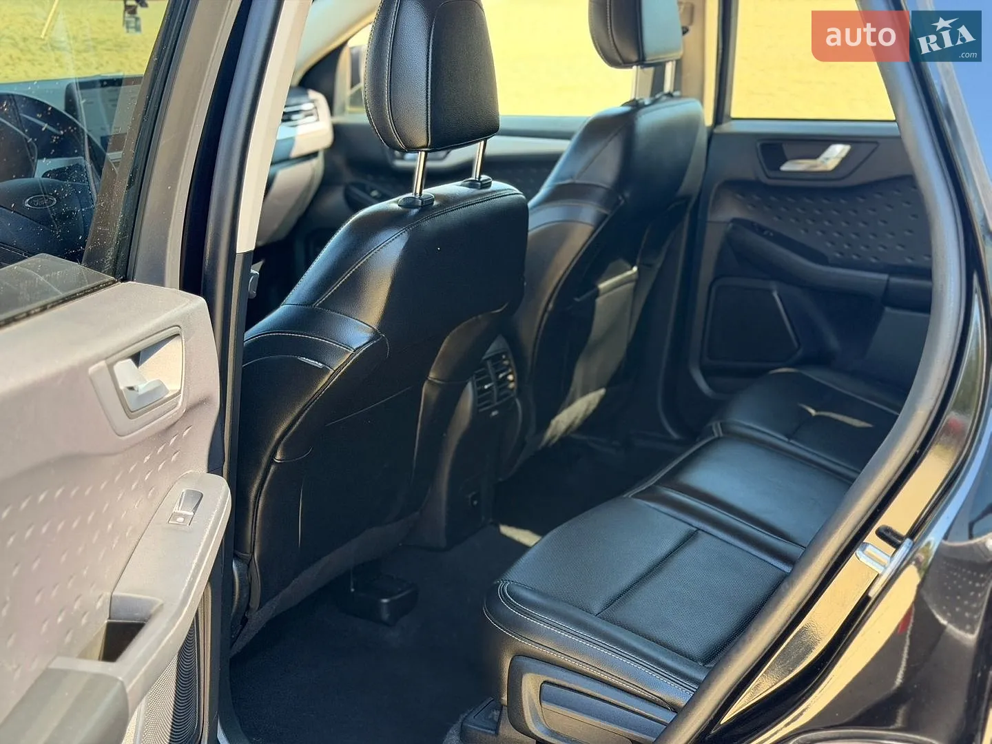 2019 Ford Escape - мініатюра 18