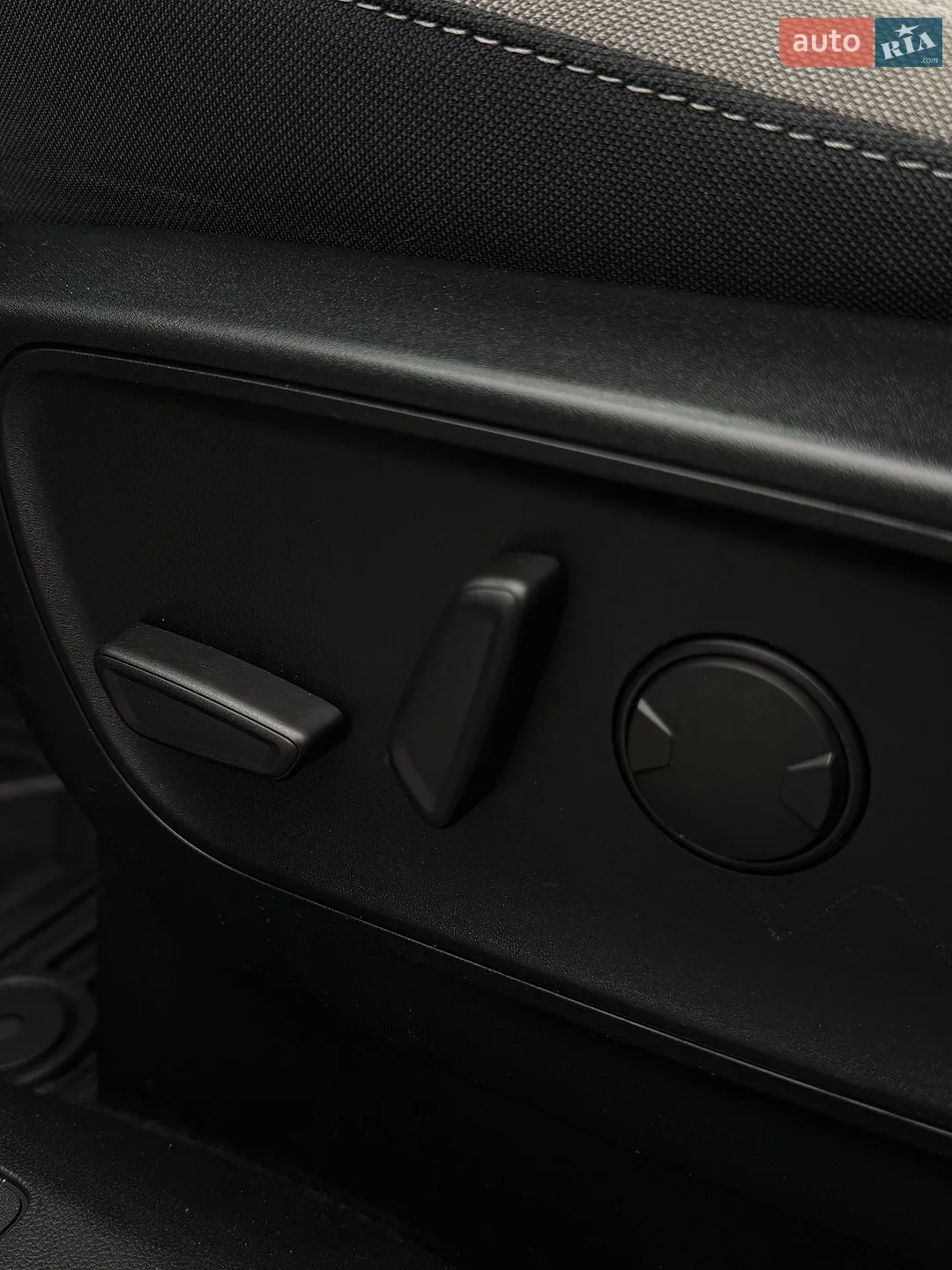 2020 Ford Escape - мініатюра 32