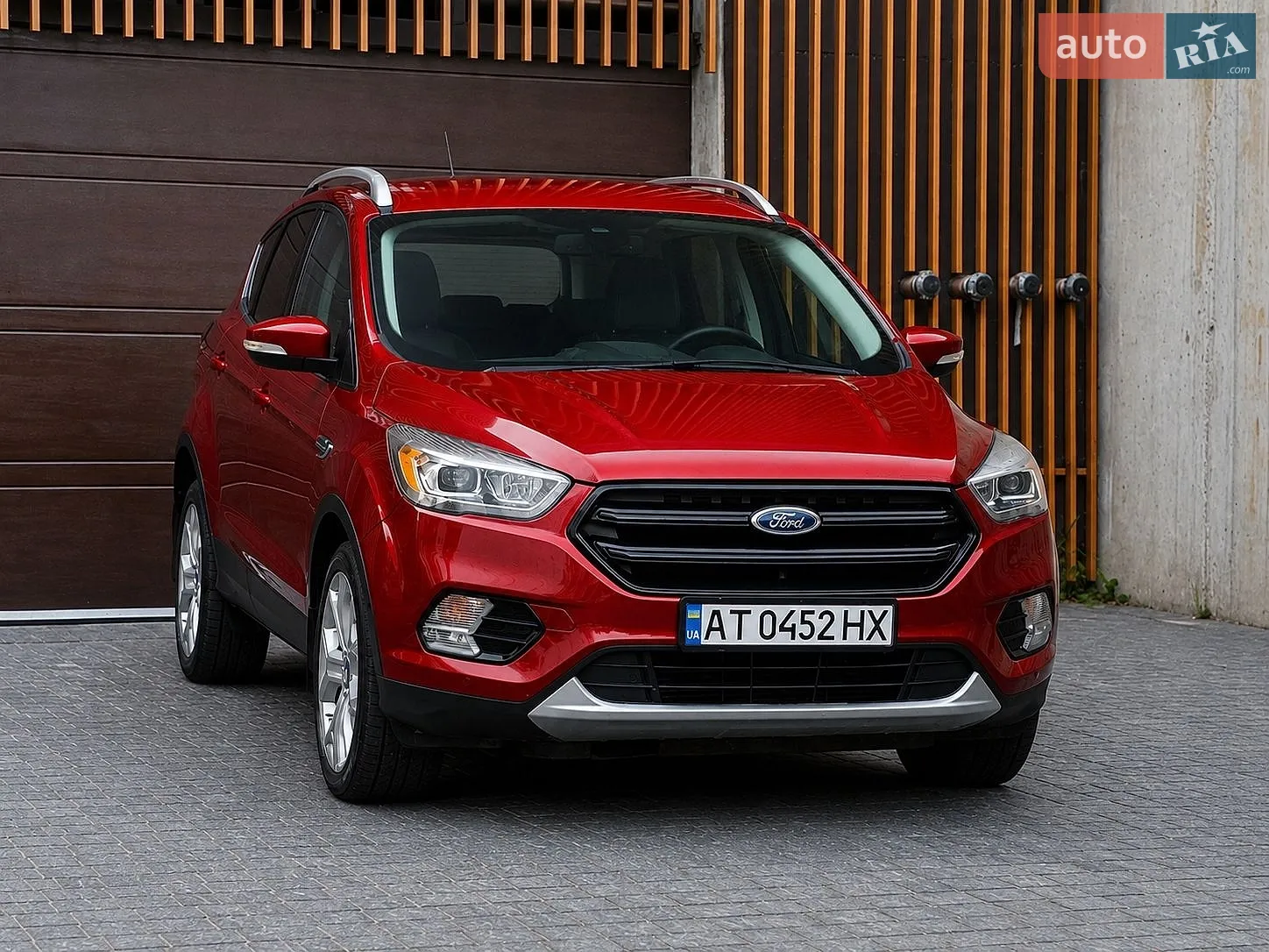 2019 Ford Escape - фото 1