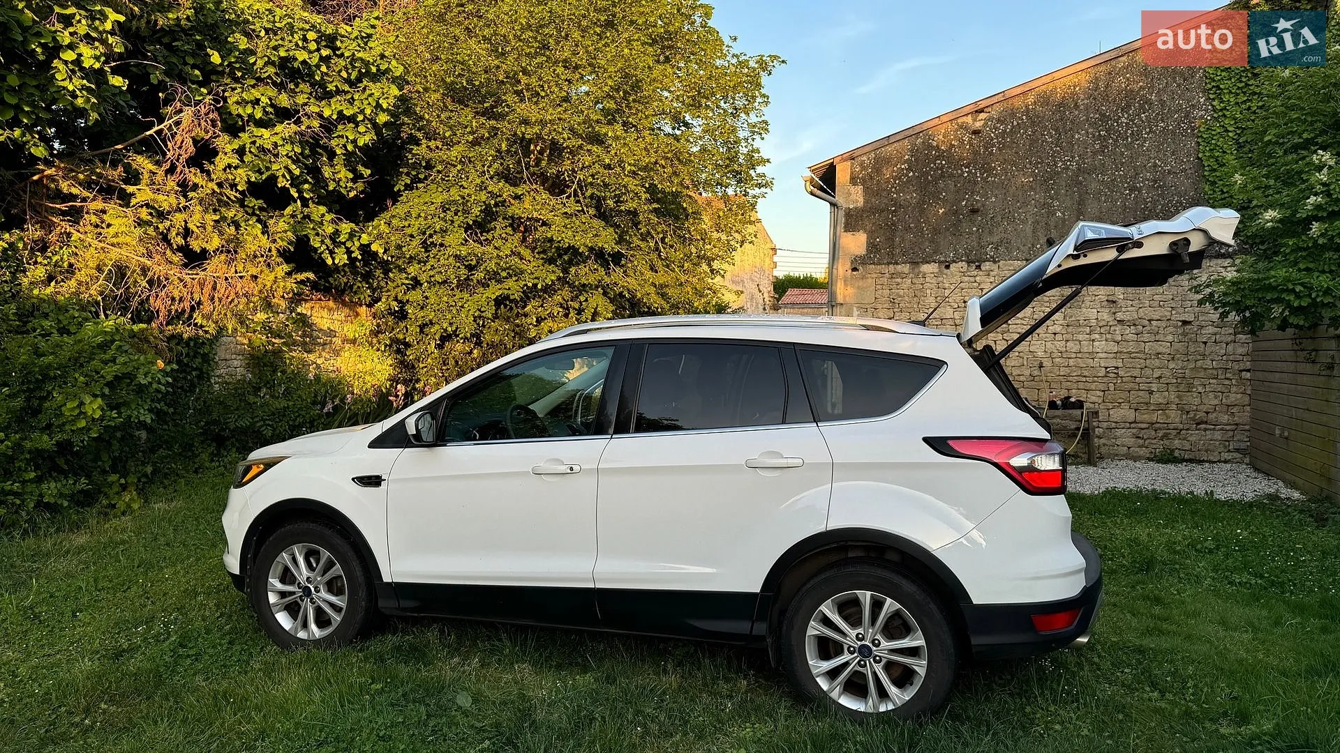 2017 Ford Escape - мініатюра 21